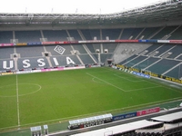 031-stadioninnenraum.jpg